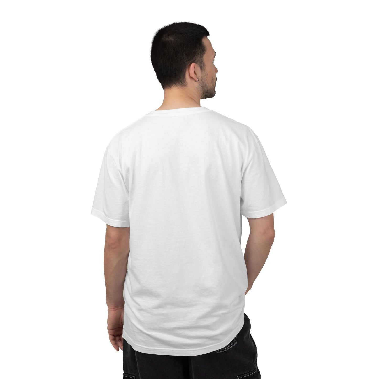 Horror Manga 'Shh...' Graphic Tee — Japanese Retro Thriller T-Shirt