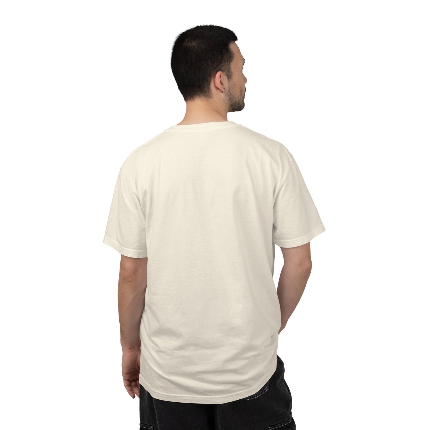 Horror Manga 'Shh...' Graphic Tee — Japanese Retro Thriller T-Shirt