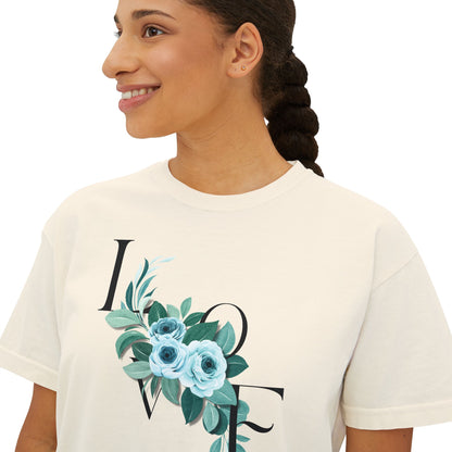 LOVE Floral Boxy Tee — Women's Casual Cropped T‑Shirt with Blue Bouquet