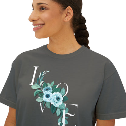 LOVE Floral Boxy Tee — Women's Casual Cropped T‑Shirt with Blue Bouquet