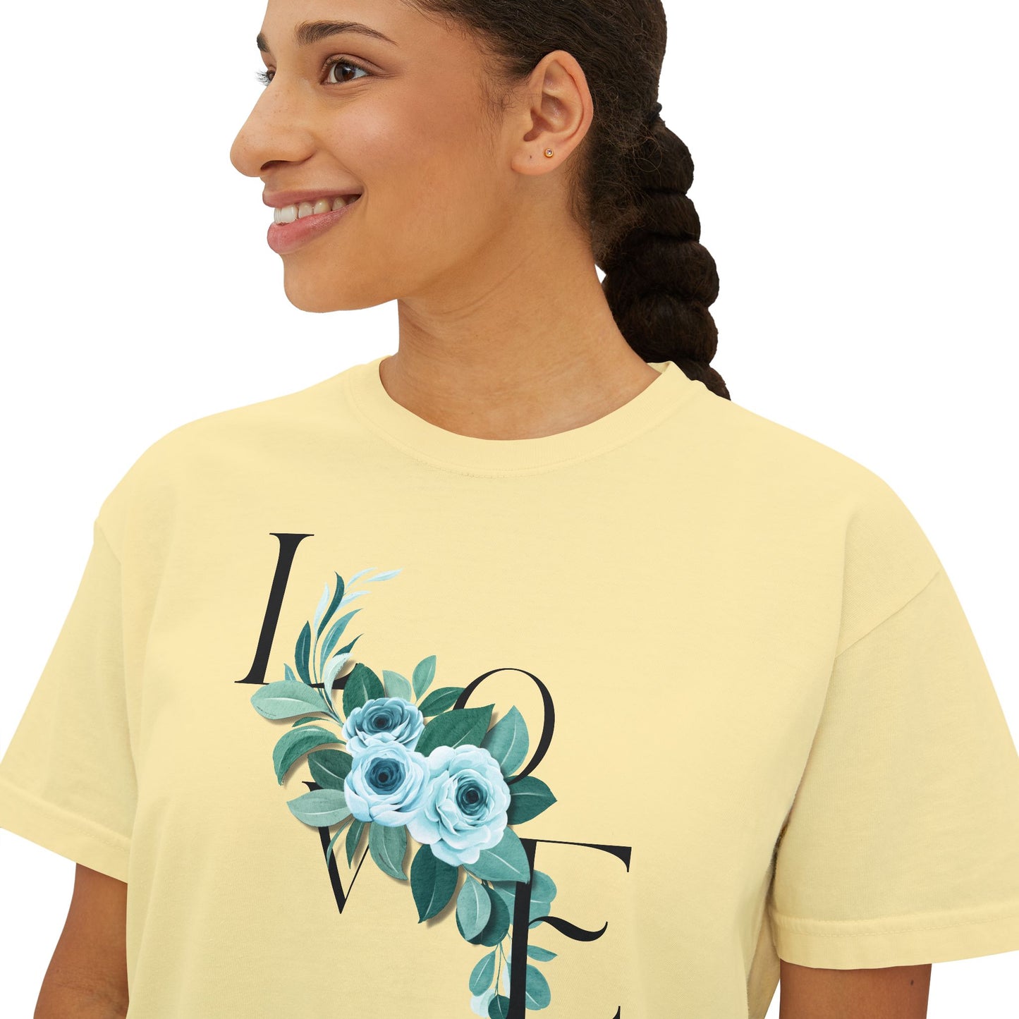 LOVE Floral Boxy Tee — Women's Casual Cropped T‑Shirt with Blue Bouquet